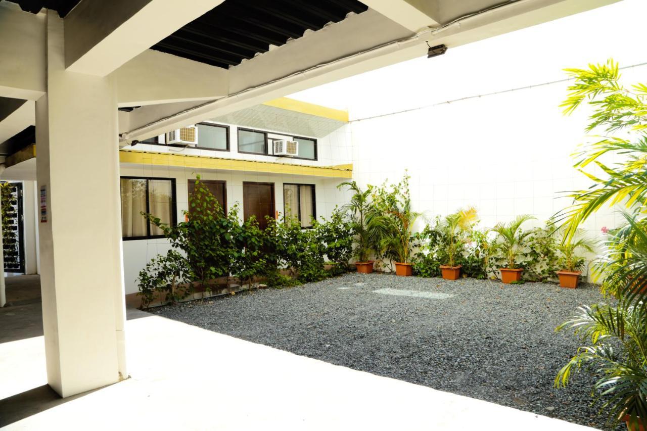 Travelbee Fuente Inn Cebu Extérieur photo